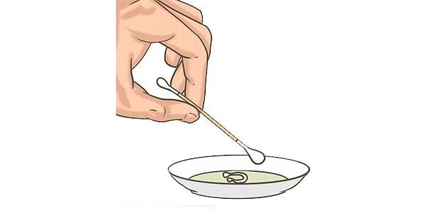 Cleaning-Your-Piercings-Jewelry-Before-Insert Cleaning-Your-Piercings-Jewelry-Before-Insert